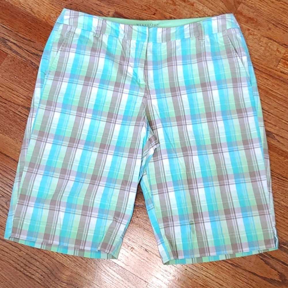NY & Company Plaid Short